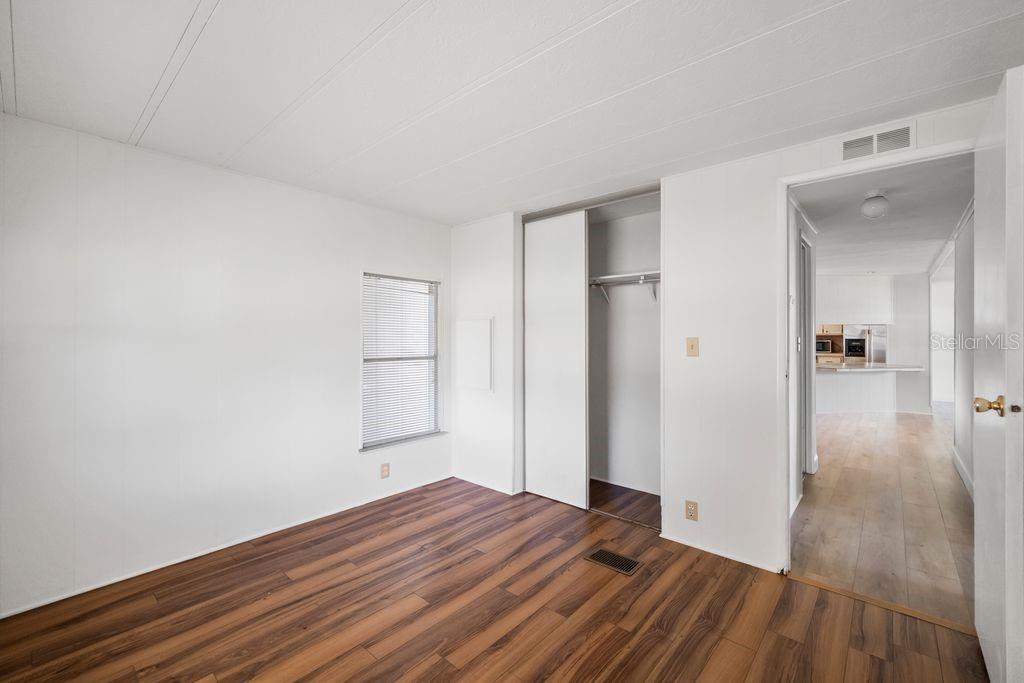 FOX RIDGE - Residential