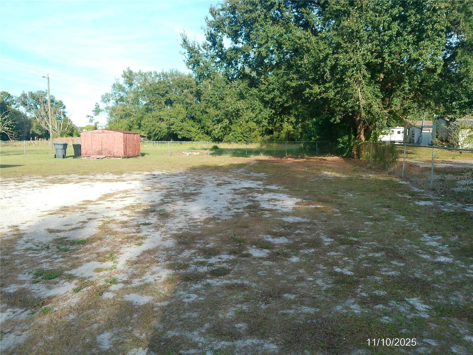 ACREAGE & UNREC - Residential Lease