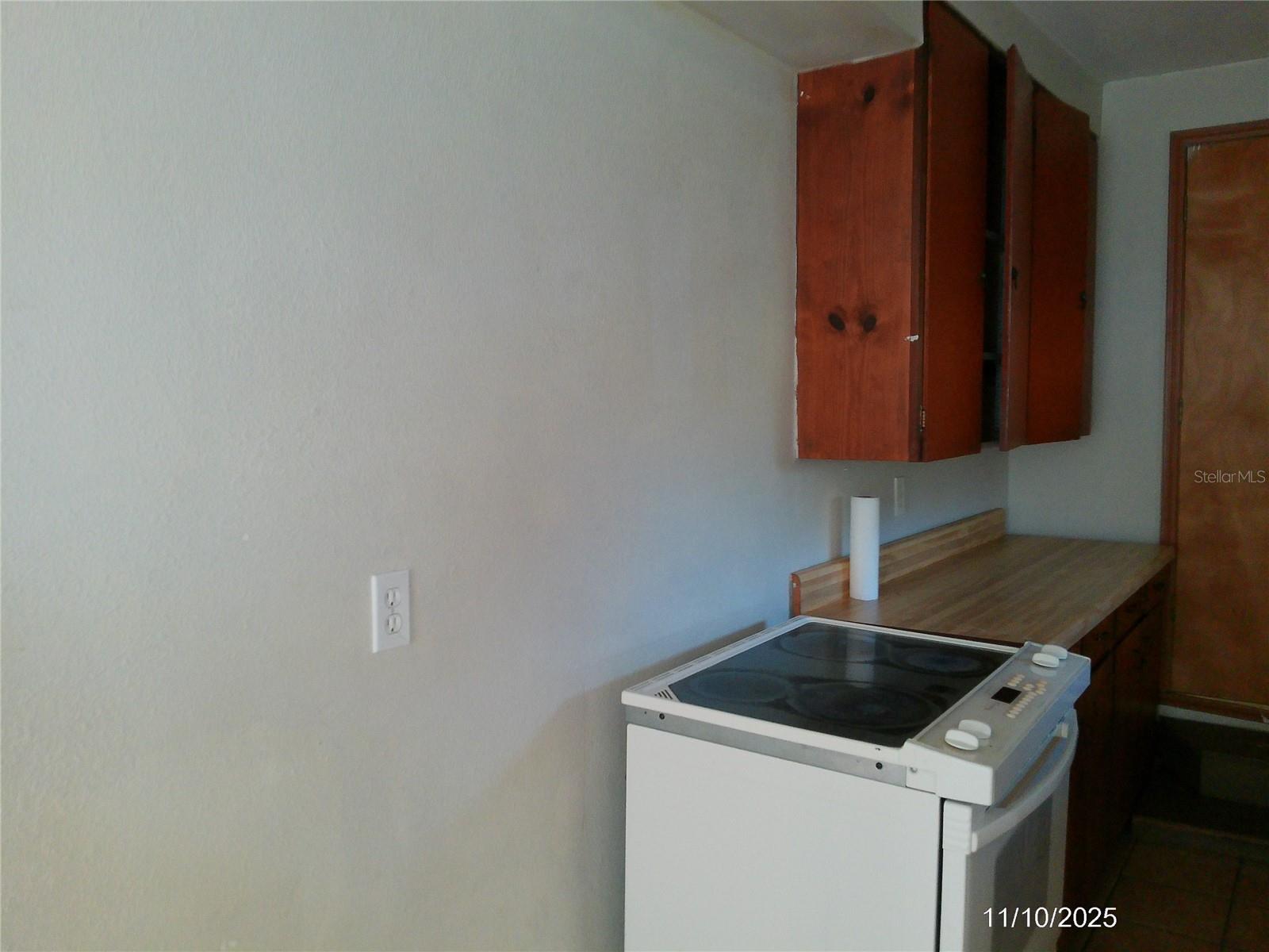 ACREAGE & UNREC - Residential Lease