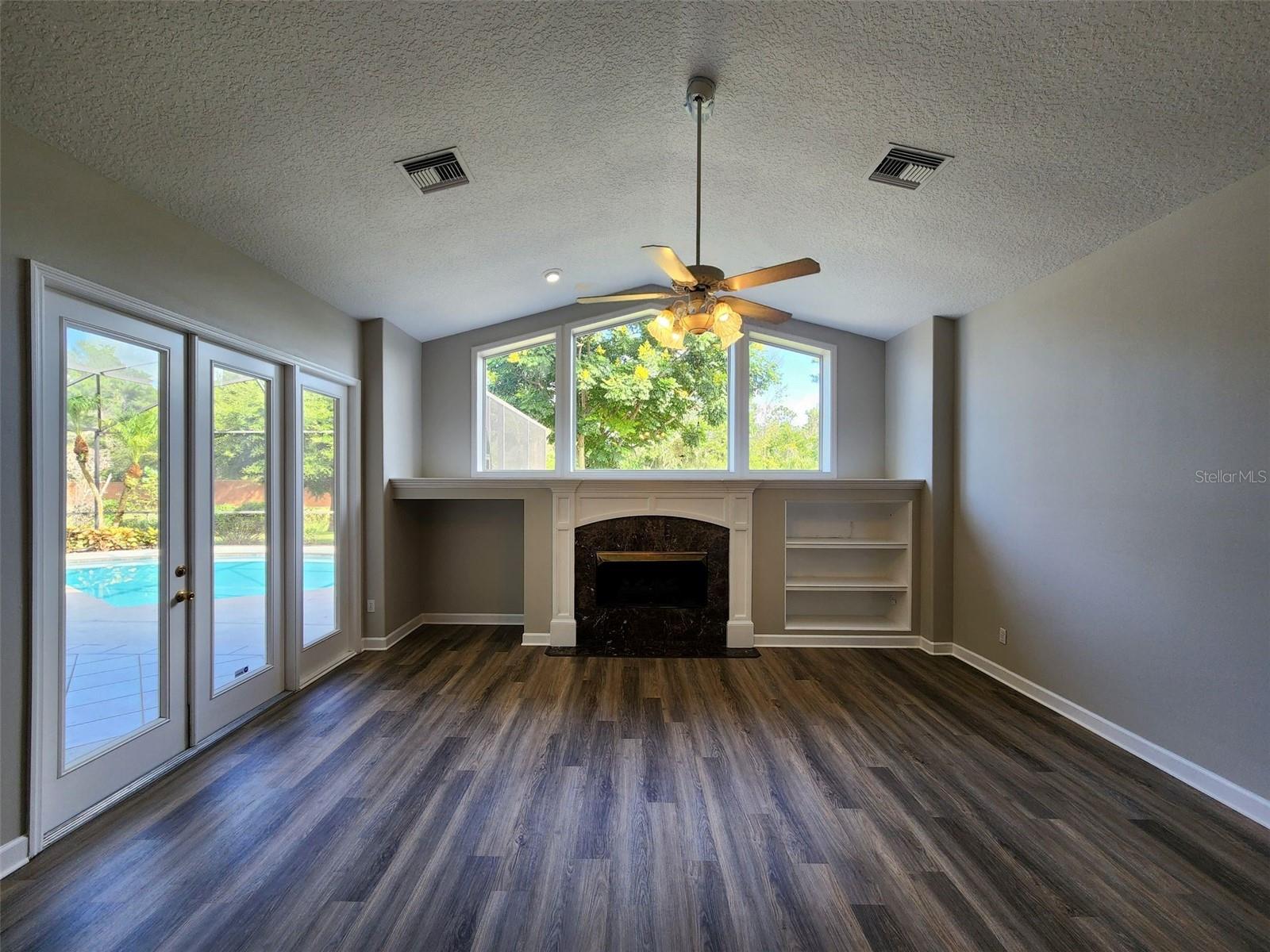 BAY HILL COVE - Residential Lease