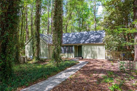 Photo of 5208 SW 86th Terrace, Gainesville, FL 32608 (MLS # GC540598)