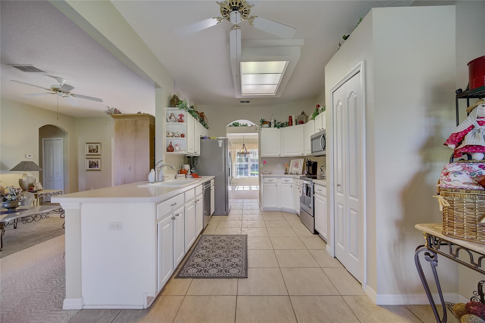 REMINGTON/KINGS RDG - Residential Lease