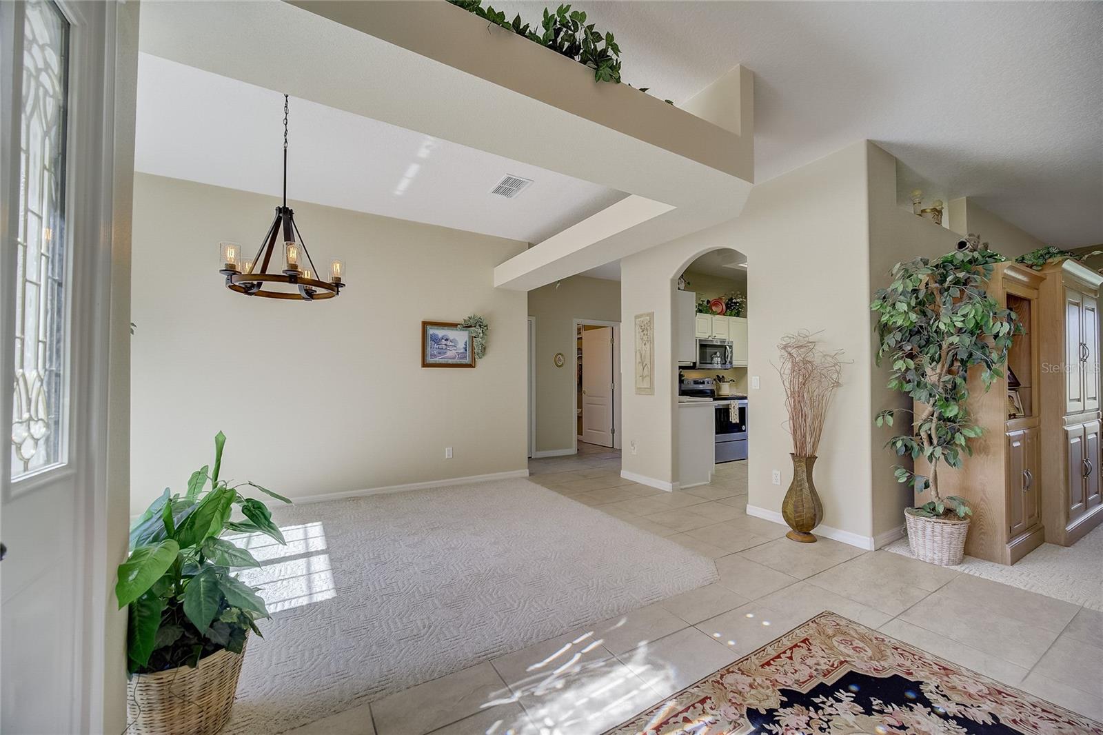 REMINGTON/KINGS RDG - Residential Lease