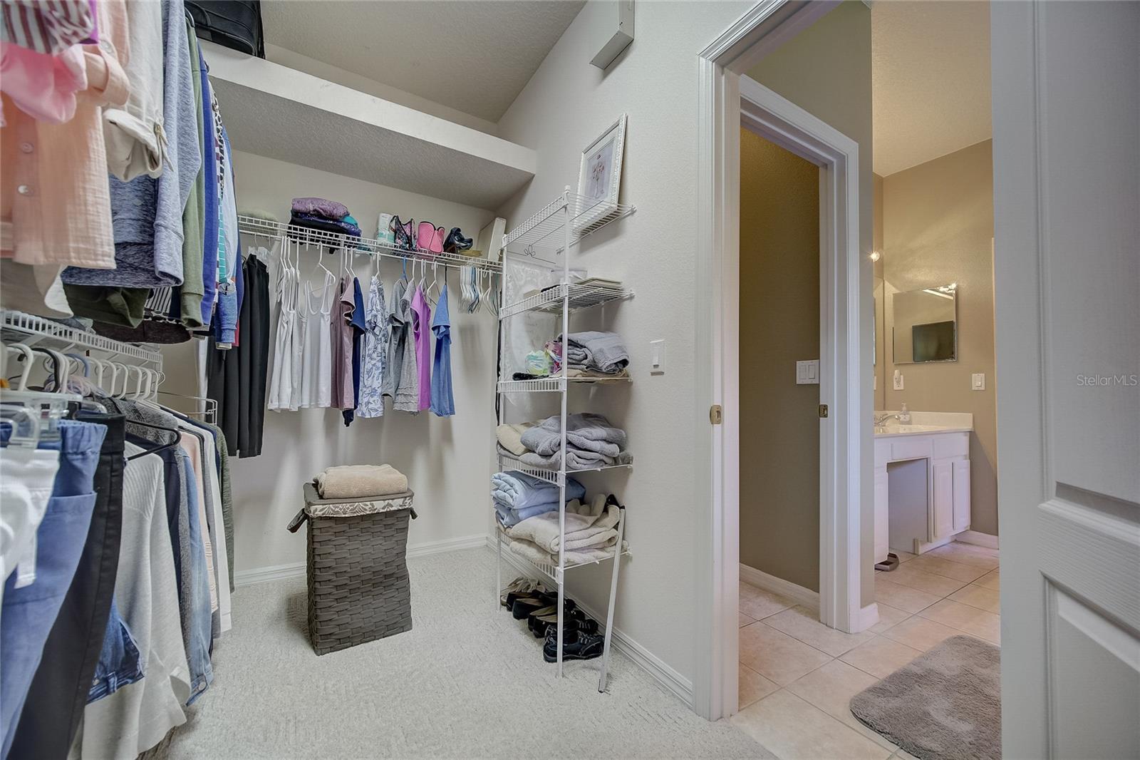 REMINGTON/KINGS RDG - Residential Lease