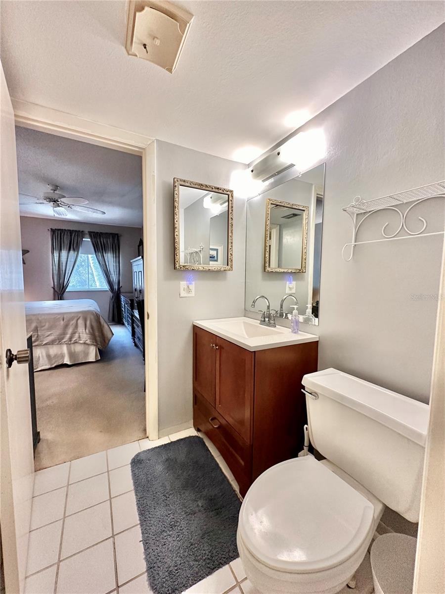 LIVE OAK VILLAGE CONDOS - Residential