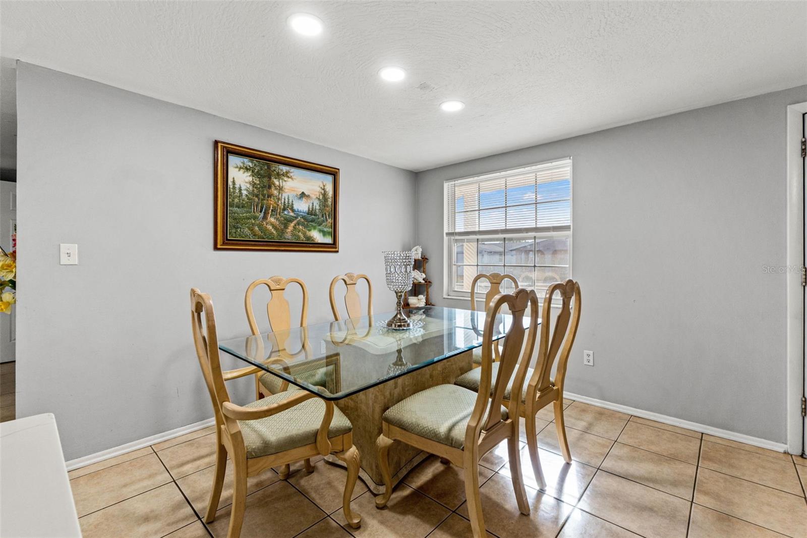 ALOHA GARDENS - Residential