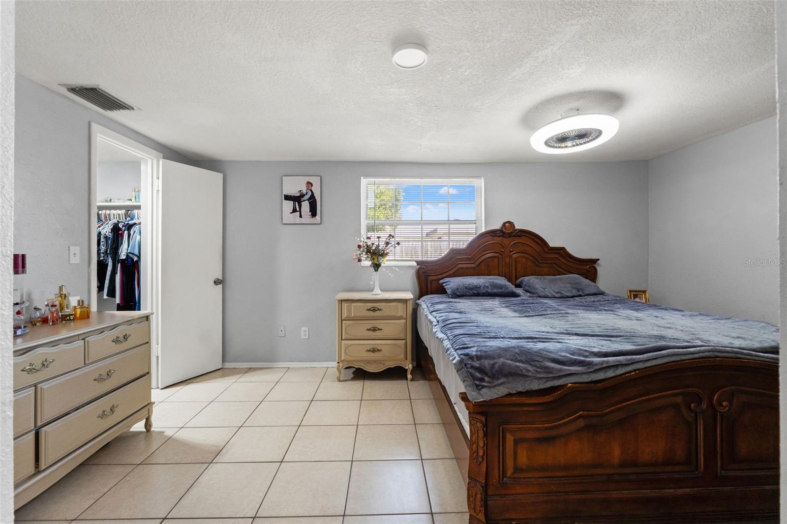 ALOHA GARDENS - Residential