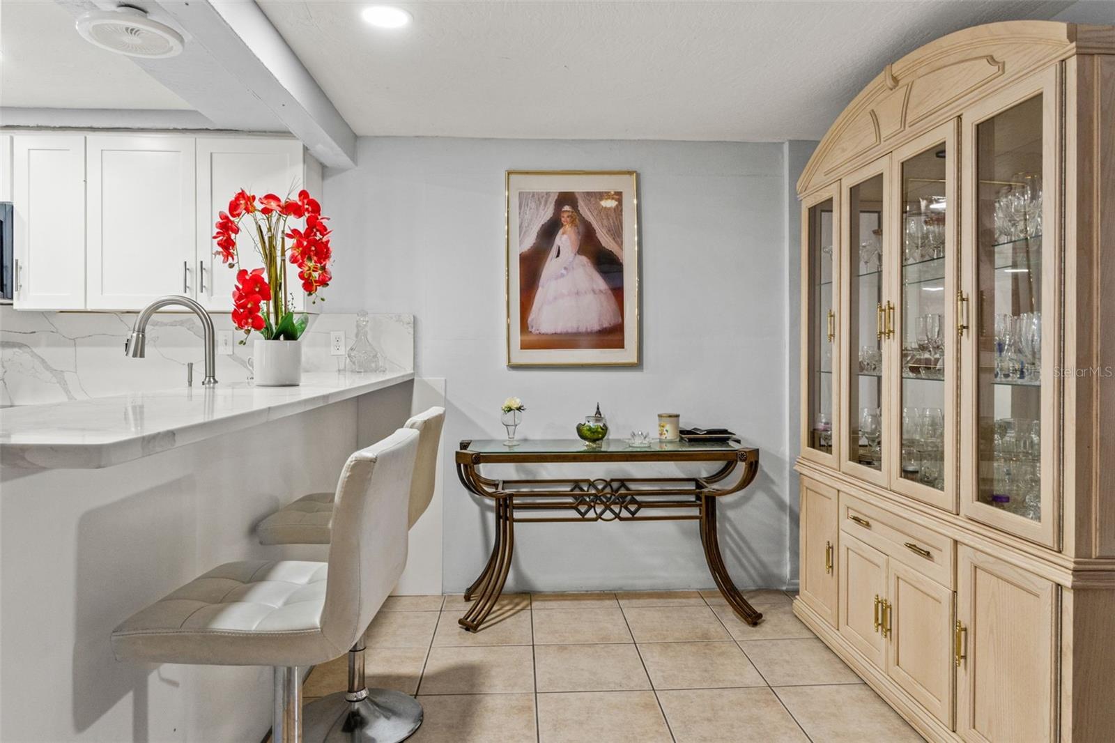 ALOHA GARDENS - Residential