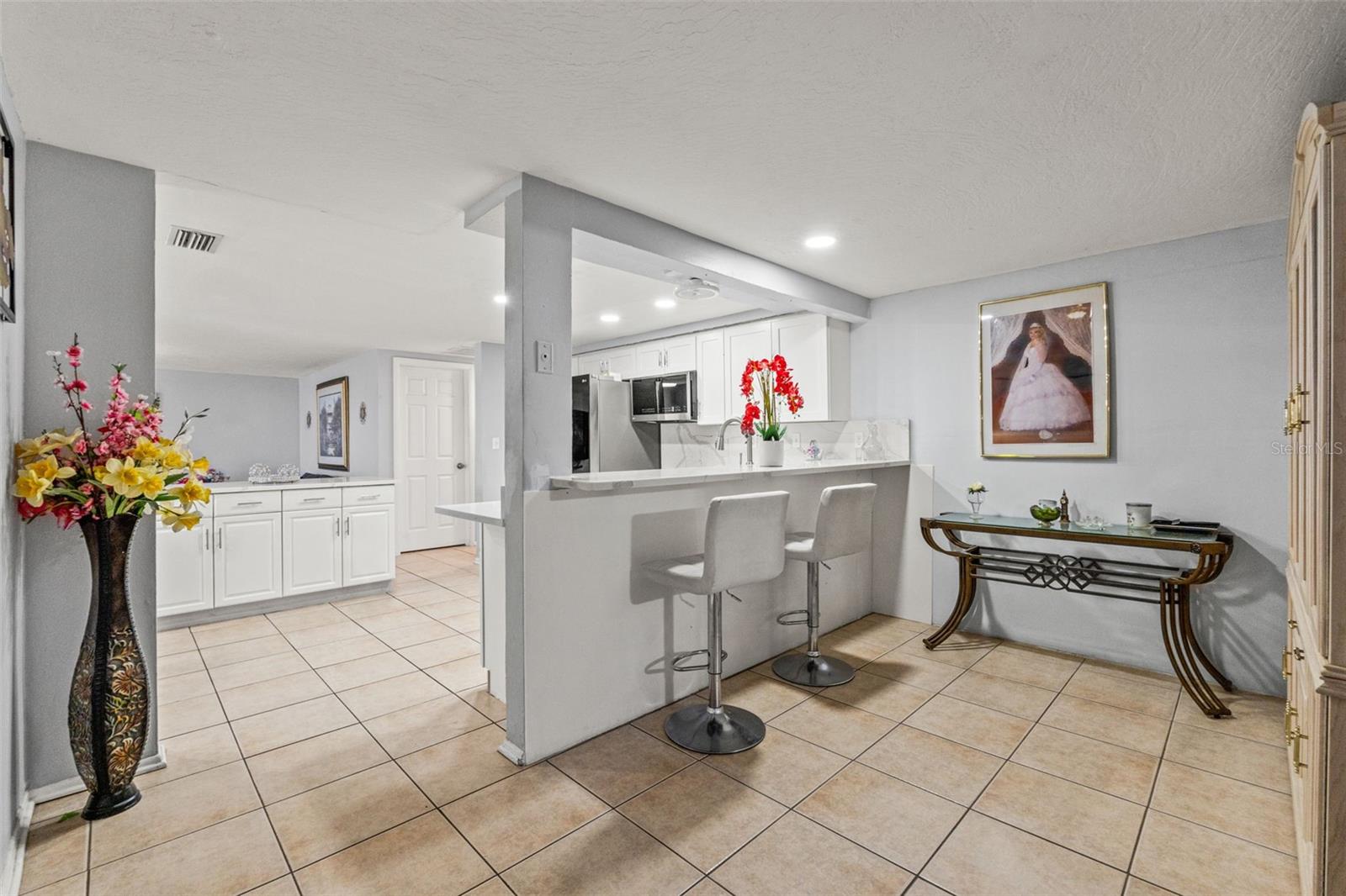 ALOHA GARDENS - Residential