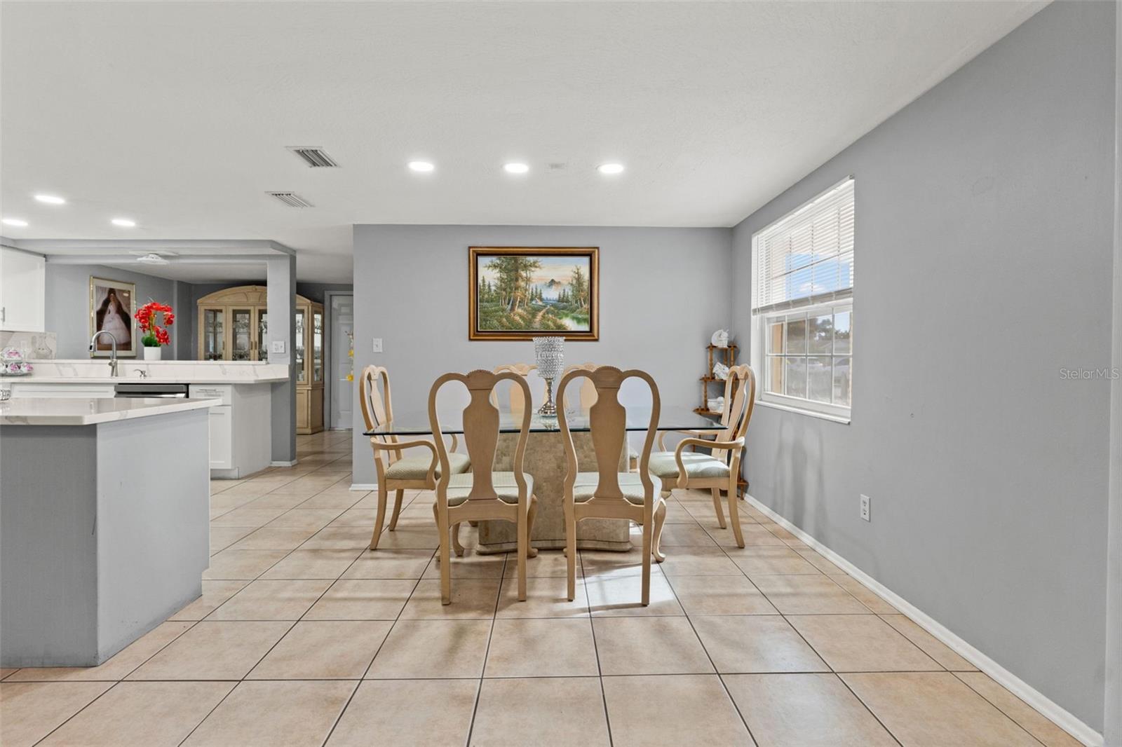 ALOHA GARDENS - Residential