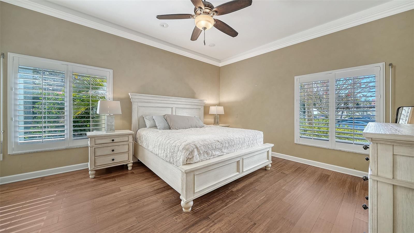 SEAPLACE I - Residential