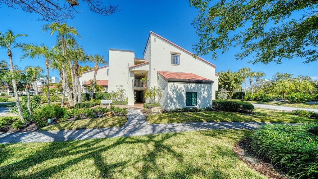 Photo of 2055 Gulf Of Mexico Drive #G2-109, Longboat Key, FL 34228 (MLS # A4681602)