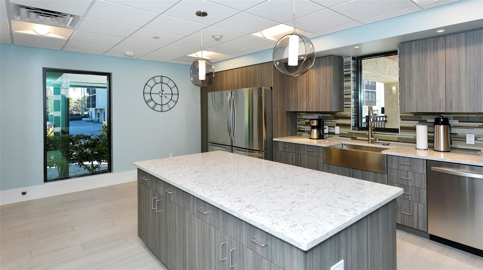 SEAPLACE I - Residential