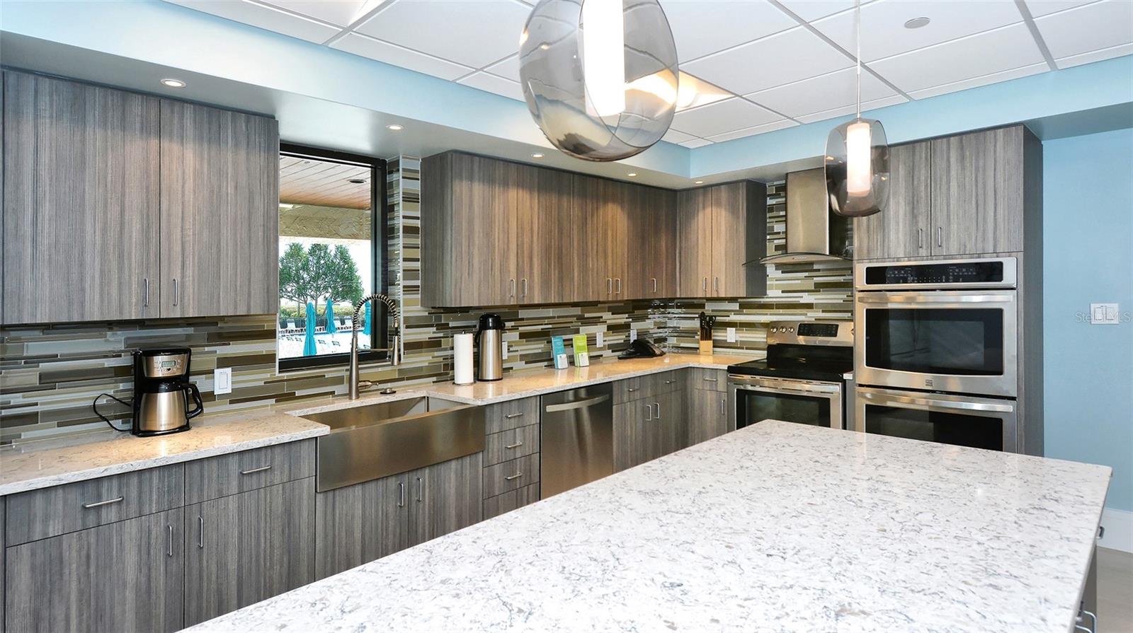 SEAPLACE I - Residential