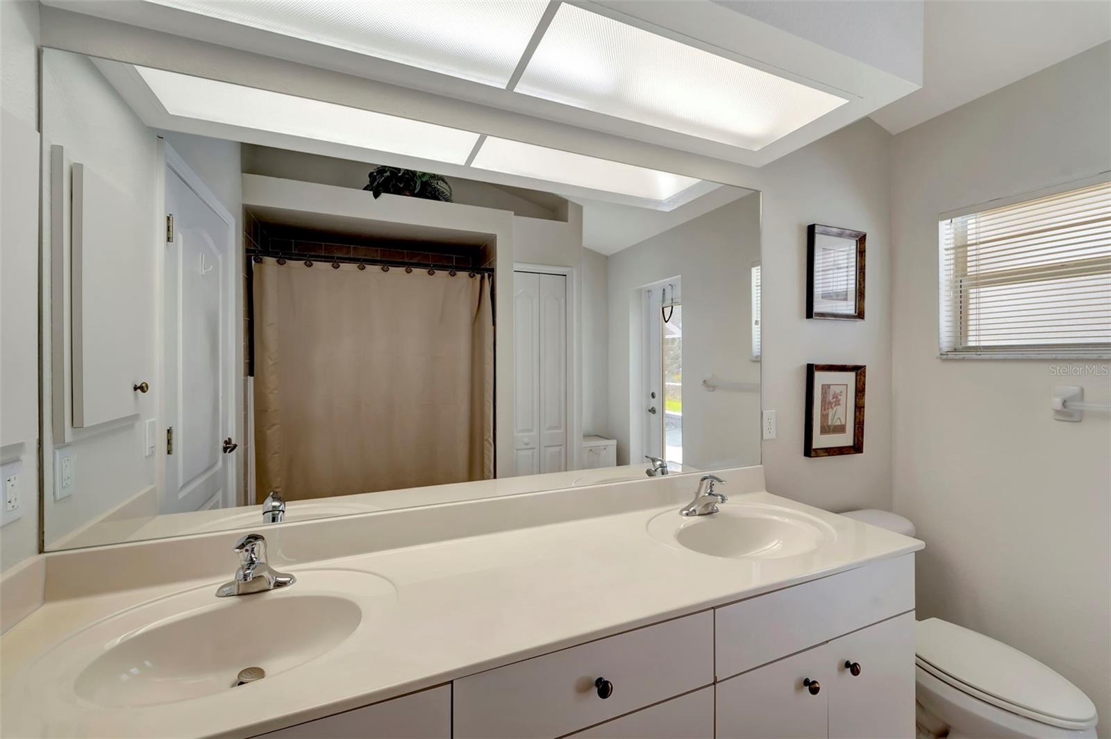 ROTONDA WEST WHITE MARSH - Residential Lease