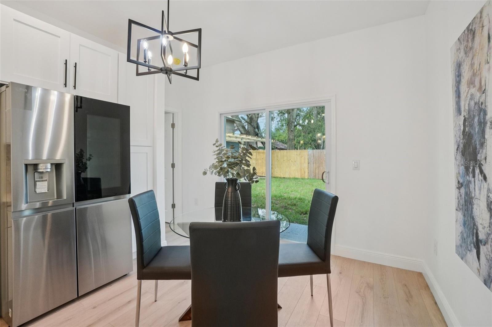 FERN CLIFF - Residential