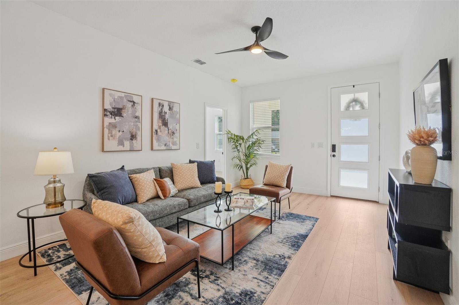 FERN CLIFF - Residential