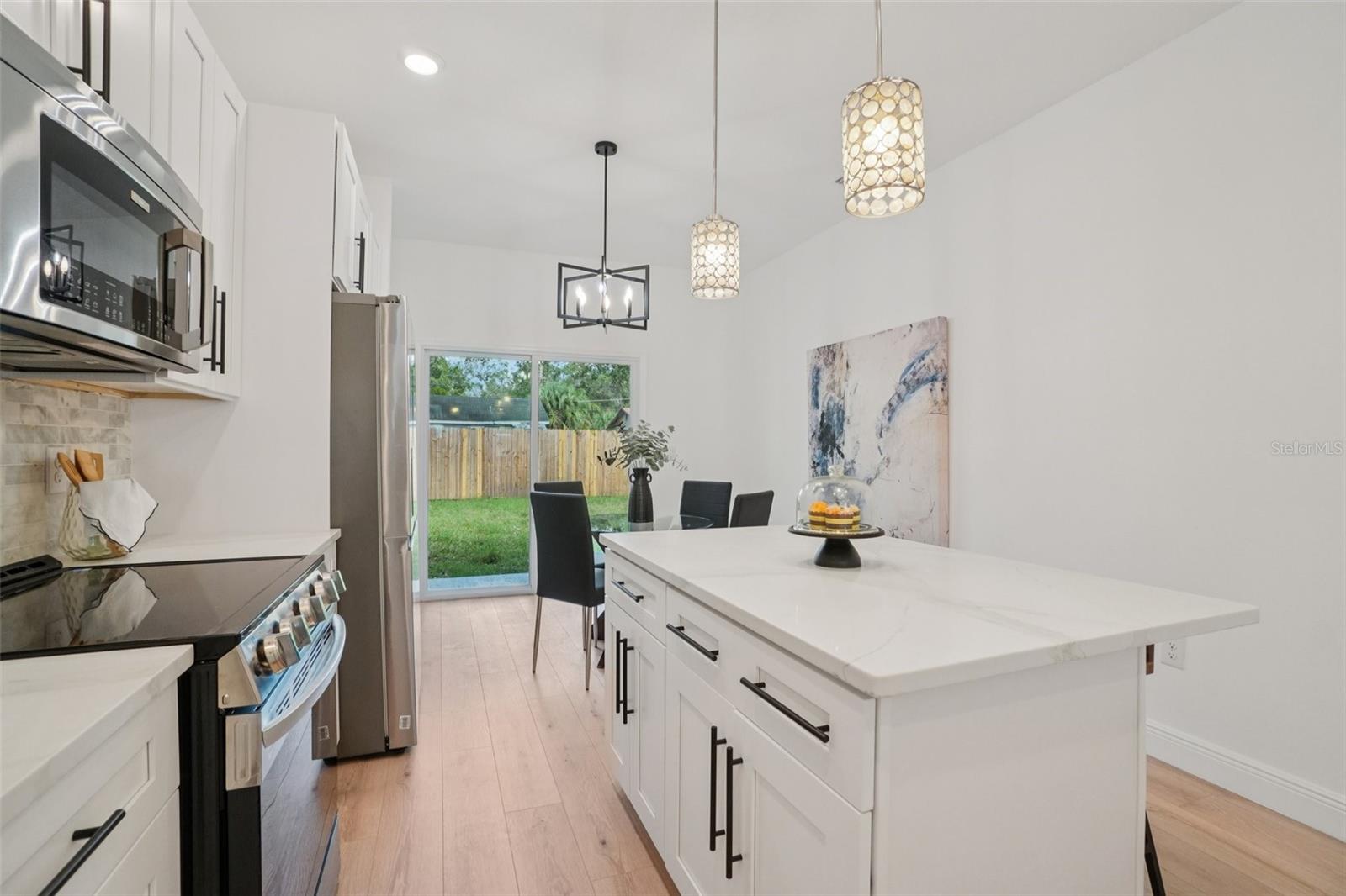 FERN CLIFF - Residential