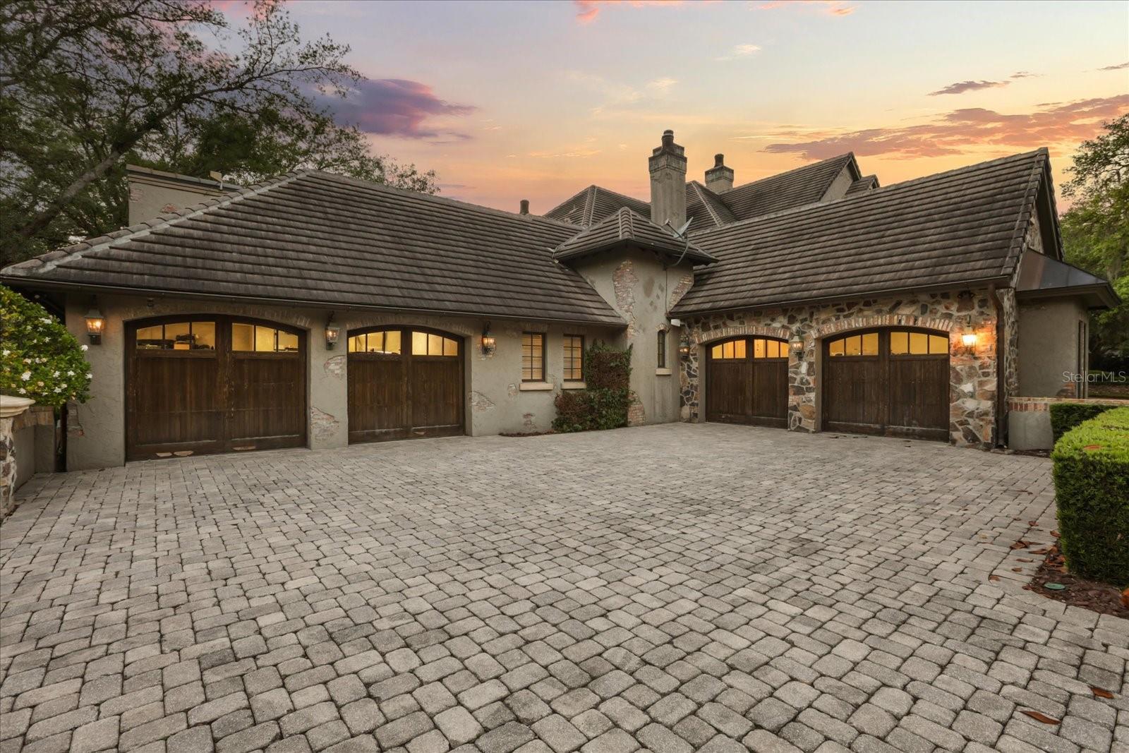 2878 MARKHAM WOODS ROAD