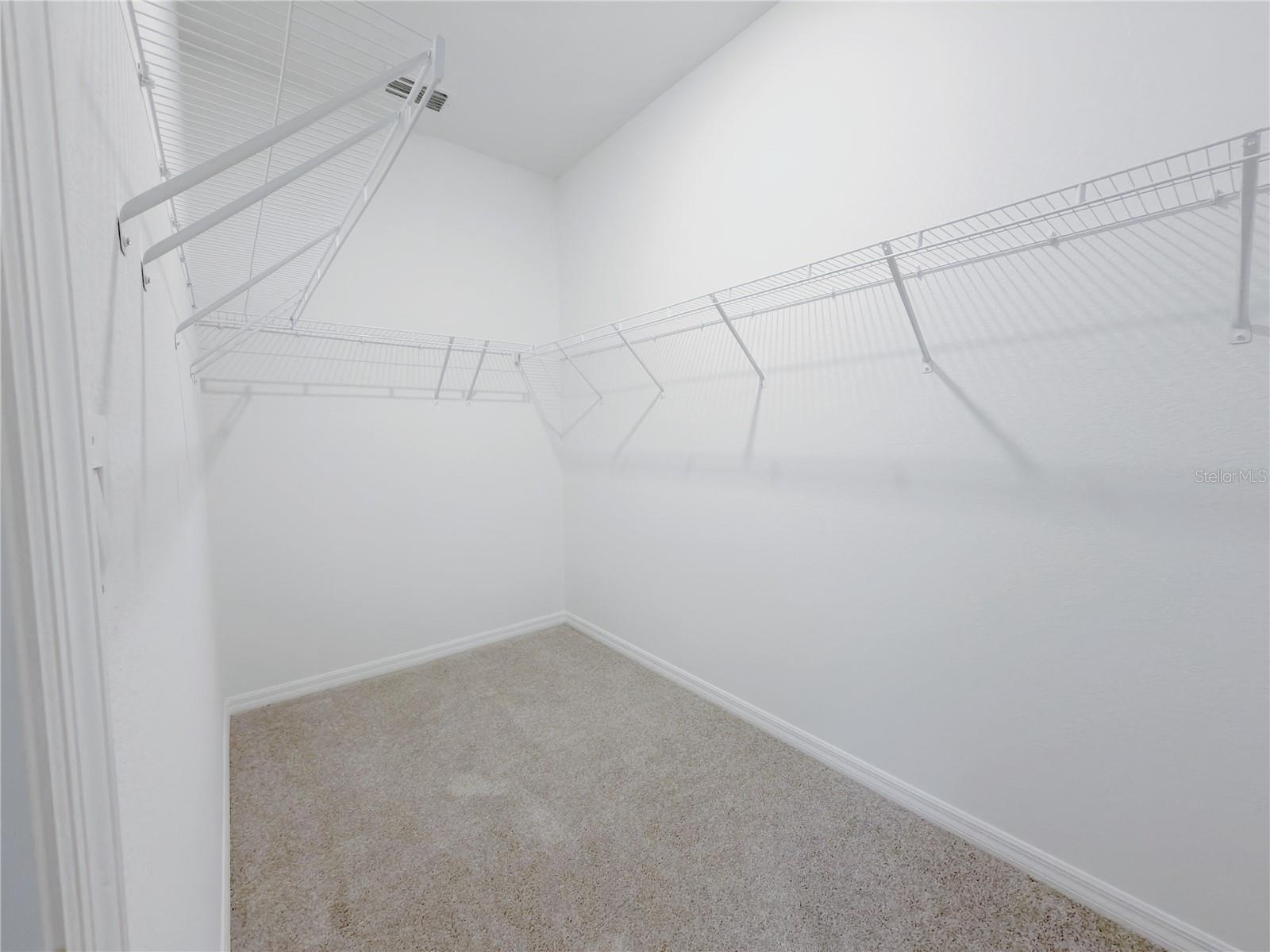 GRAND PARK - Residential Lease