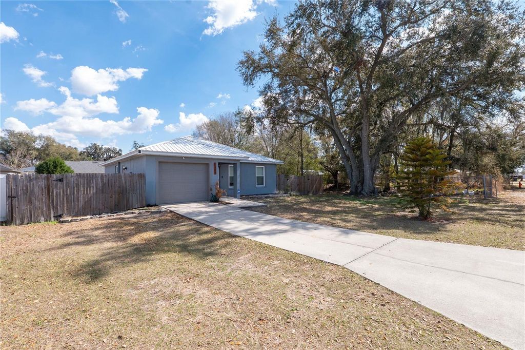 Photo of 5526 Karan Court, Lakeland, FL 33811 (MLS # L4959600)