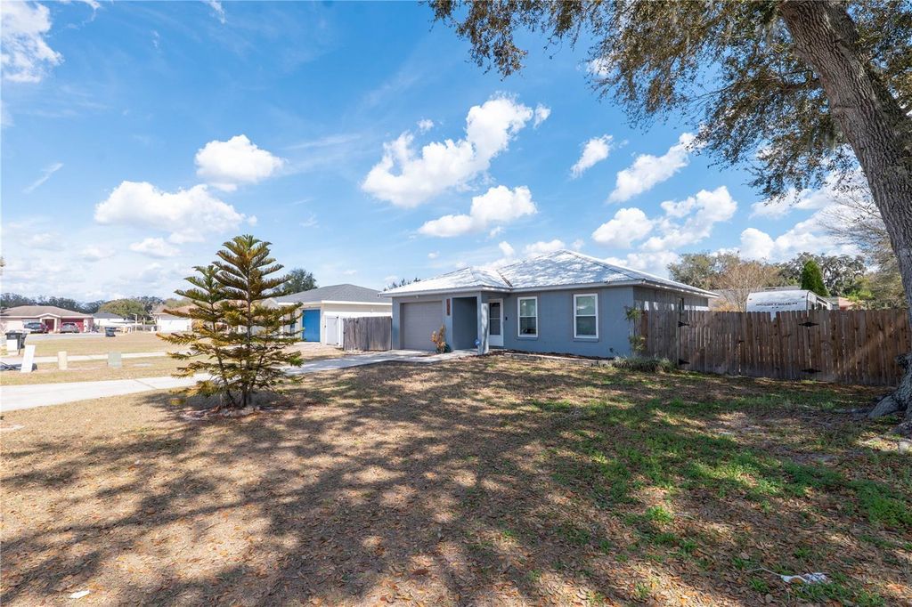 Photo of 5526 Karan Court, Lakeland, FL 33811 (MLS # L4959600)