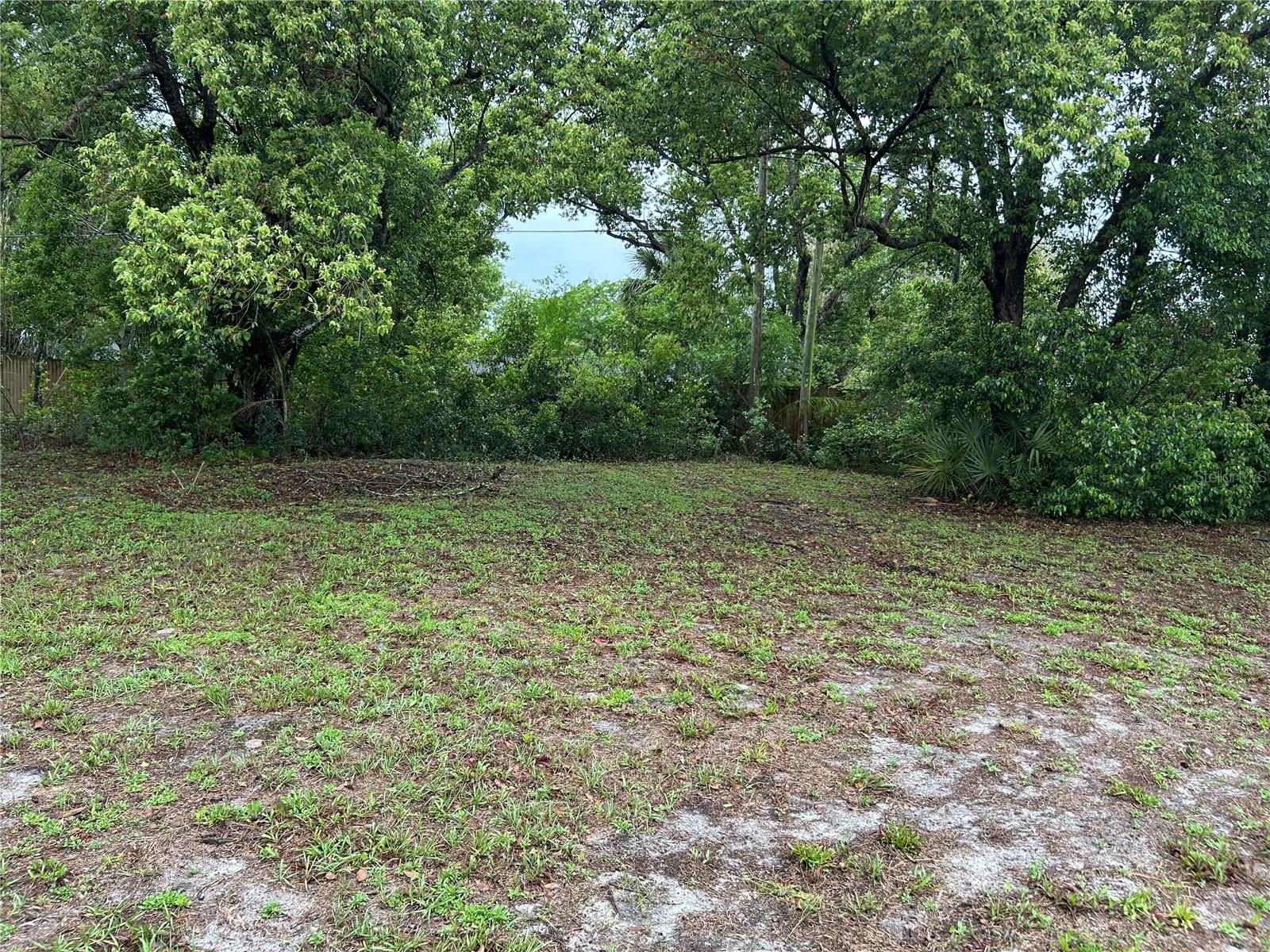 DELTONA LAKES UNIT 03 - Residential