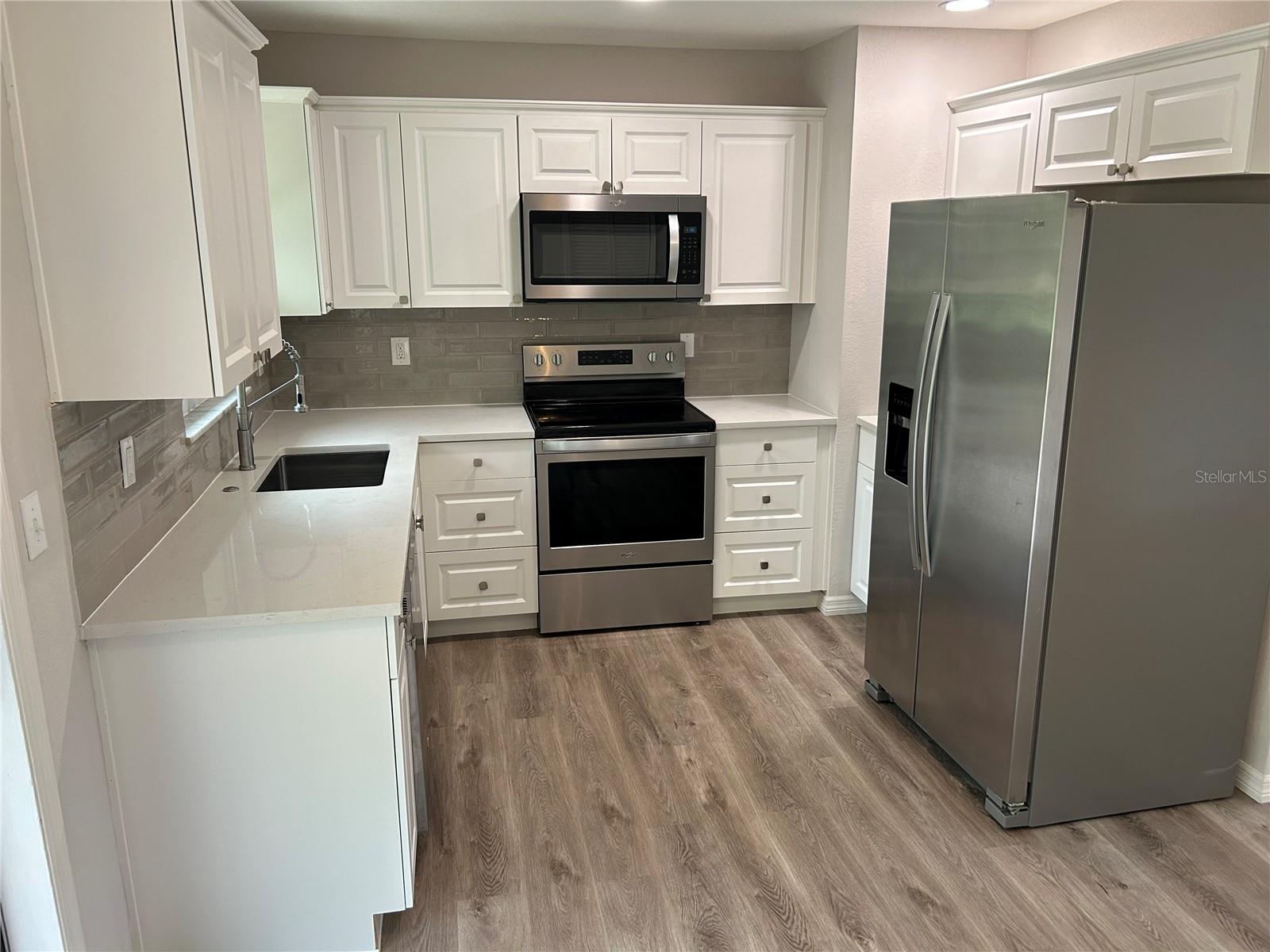 DELTONA LAKES UNIT 03 - Residential