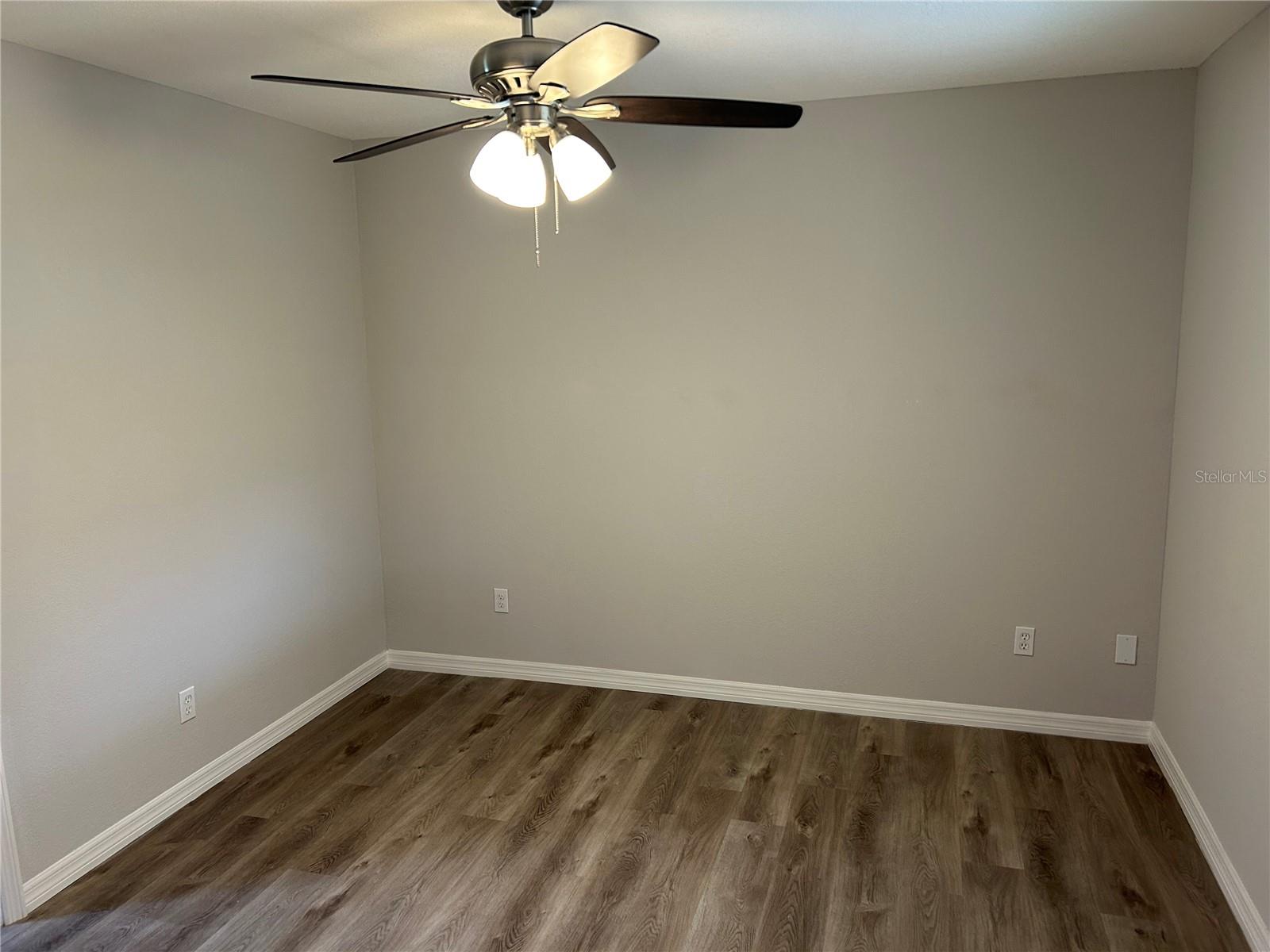 DELTONA LAKES UNIT 03 - Residential