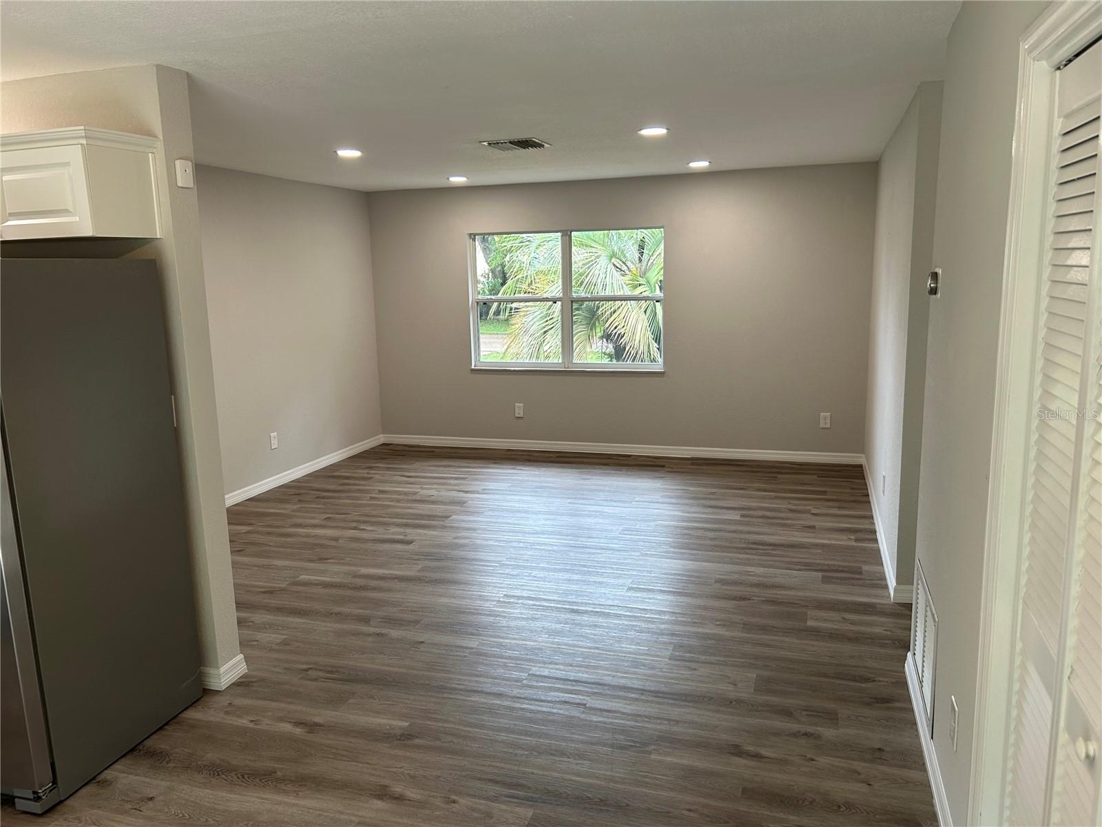 DELTONA LAKES UNIT 03 - Residential