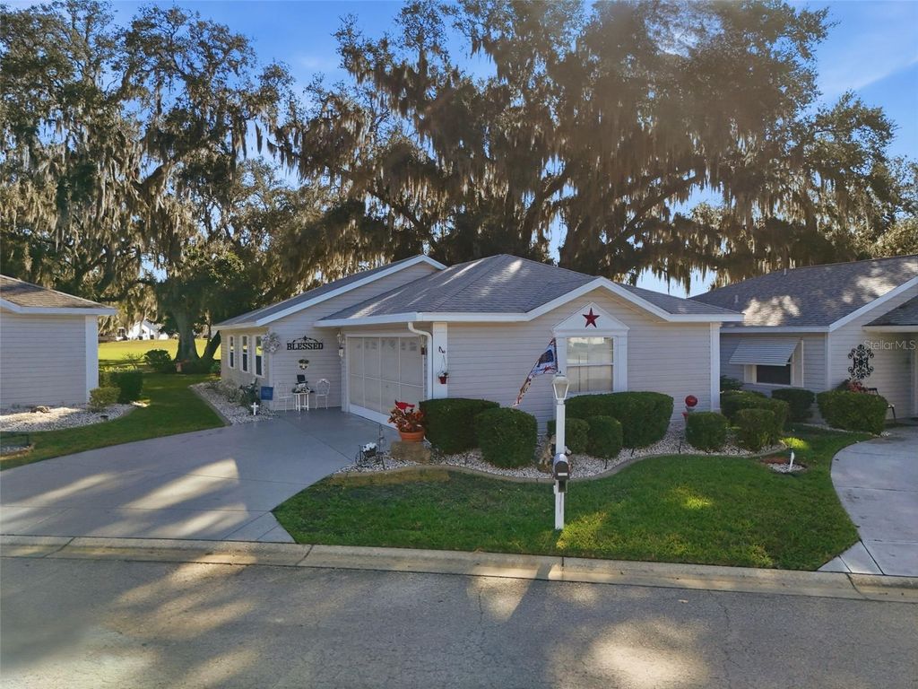 Photo of 17535 SE 100th Court, Summerfield, FL 34491 (MLS # G5106503)