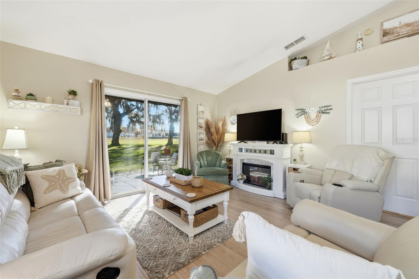 SPRUCE CRK SOUTH X - Residential