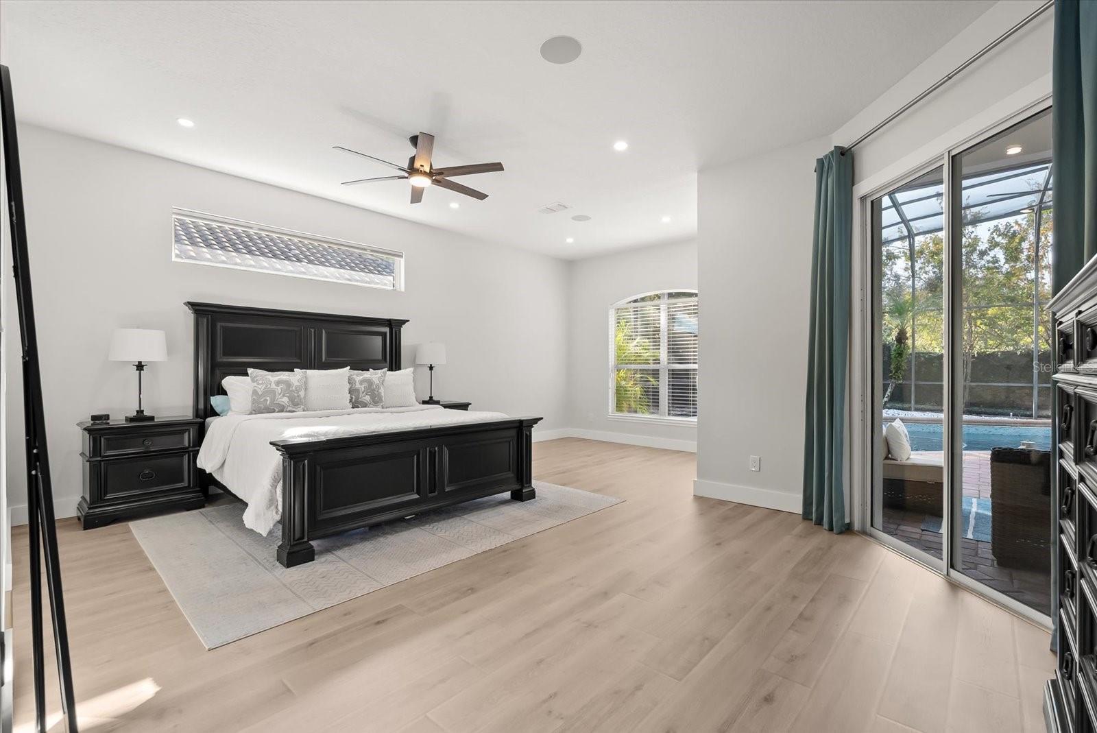 KENSINGTON PARK - Residential