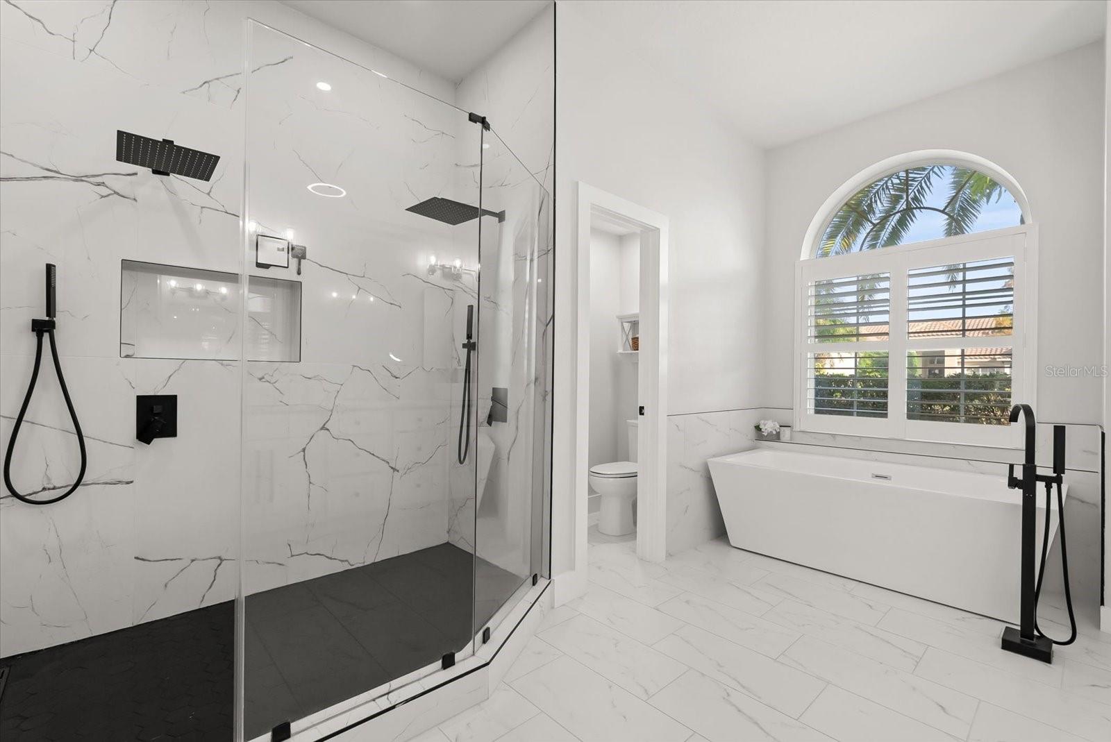 KENSINGTON PARK - Residential