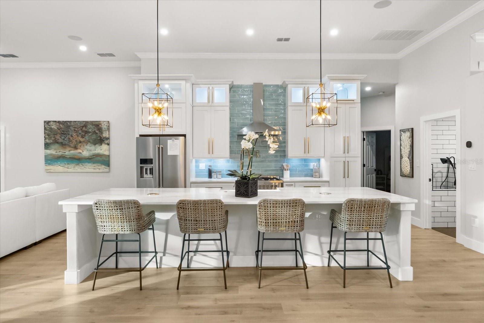 KENSINGTON PARK - Residential