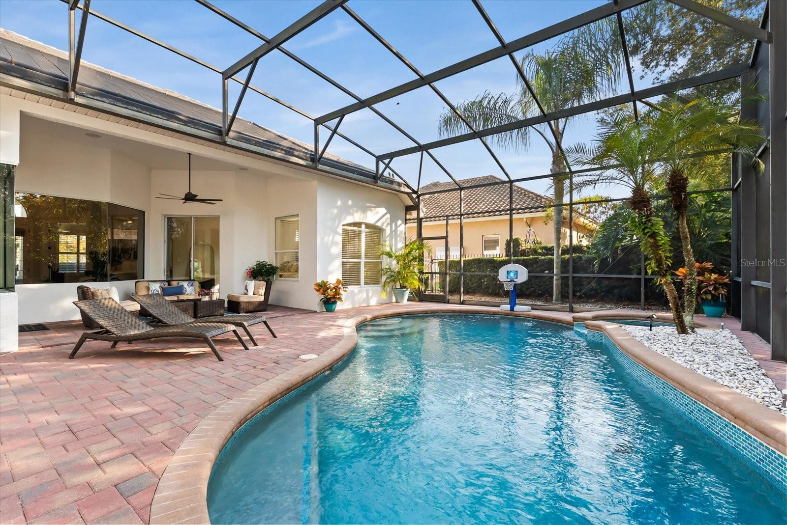 KENSINGTON PARK - Residential