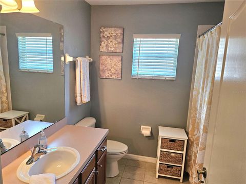 Tiny photo for 34224 Shadewood Circle, Leesburg, FL 34788 (MLS # V4949786)