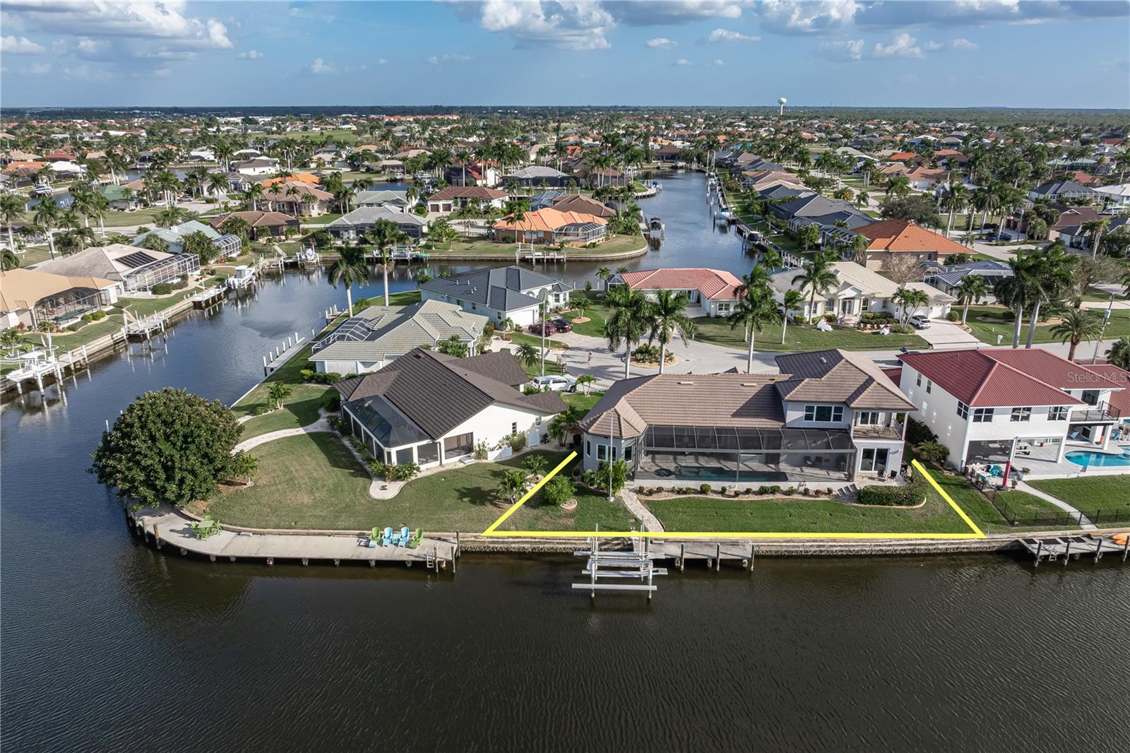 PUNTA GORDA ISLES SEC 15 - Residential