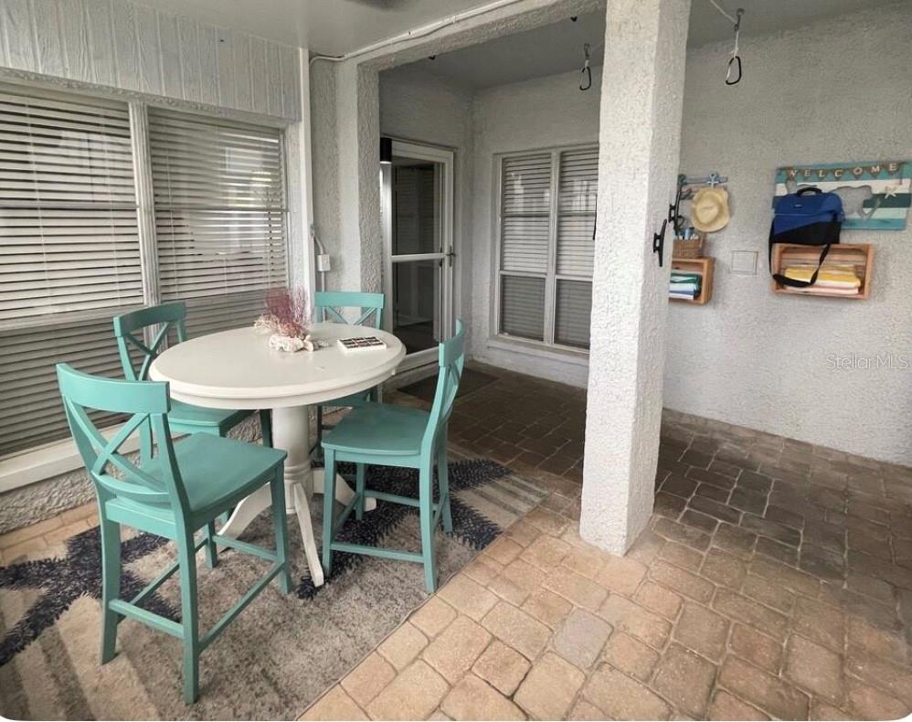 253 REX PLACE B