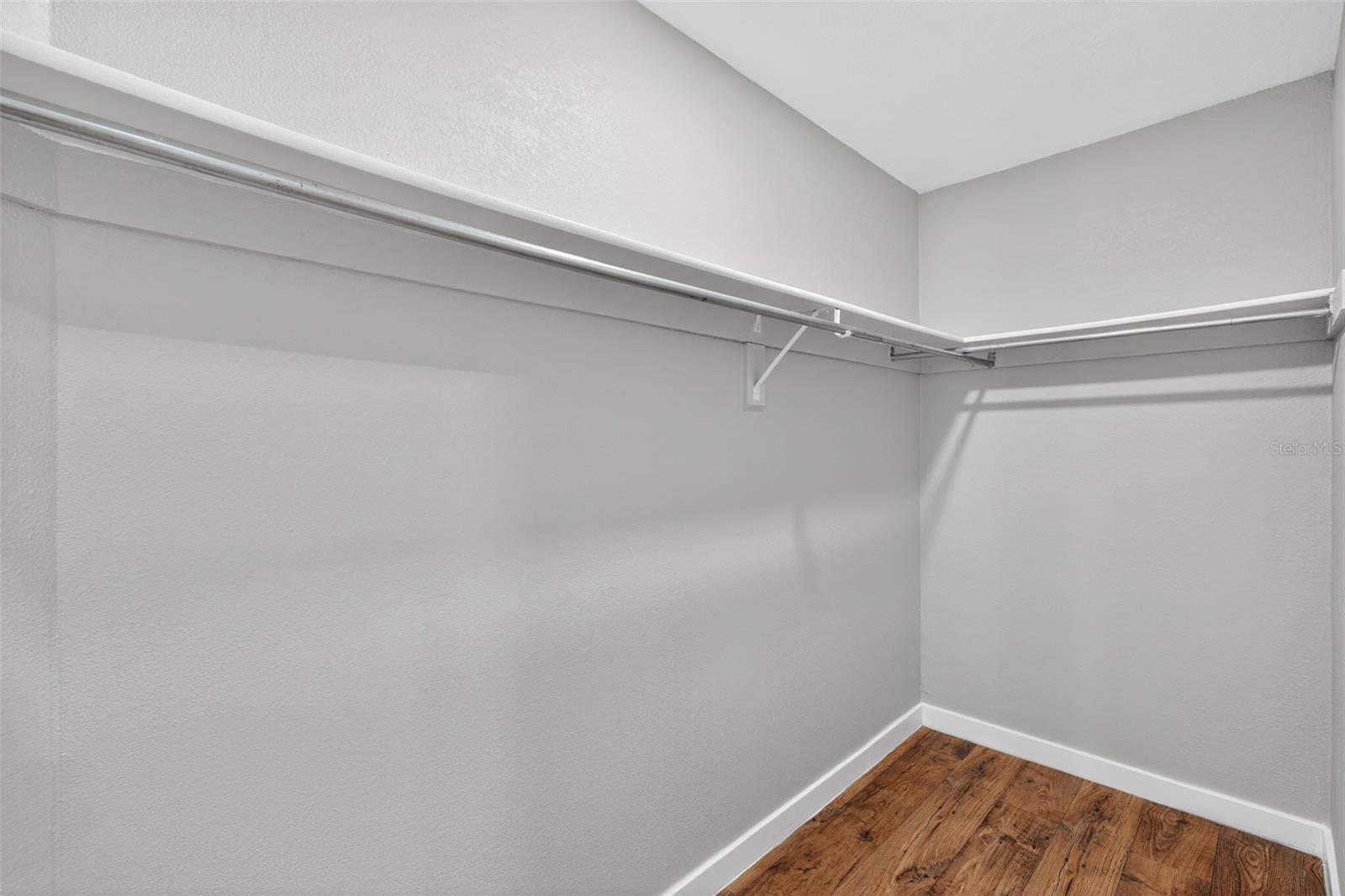 RIVER RUN SEC 3 - Residential