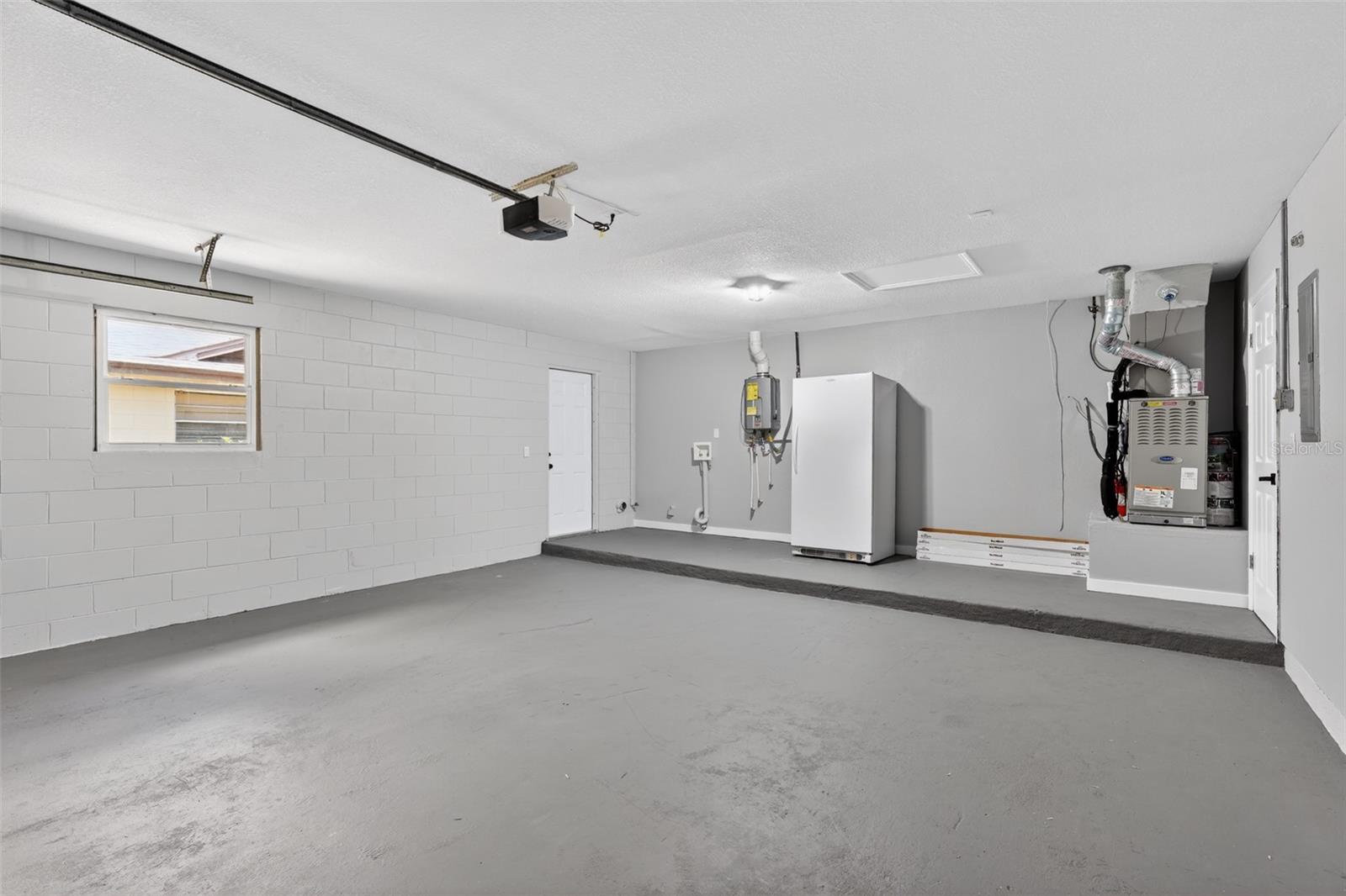 RIVER RUN SEC 3 - Residential