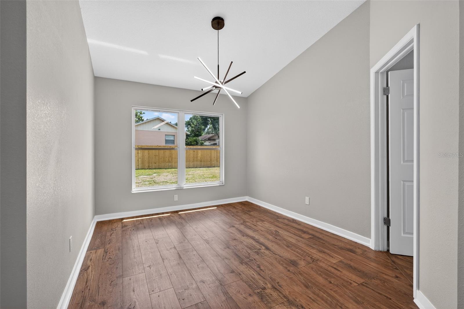 RIVER RUN SEC 3 - Residential