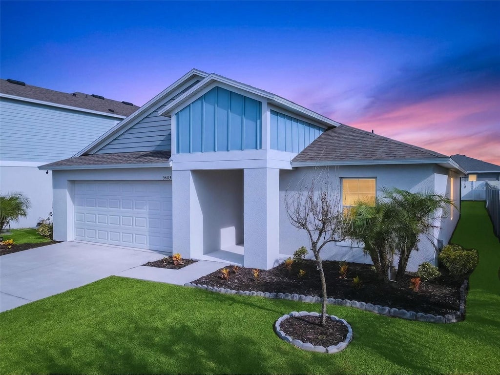 Photo of 5605 Arlington River Drive, Lakeland, FL 33811 (MLS # O6443484)