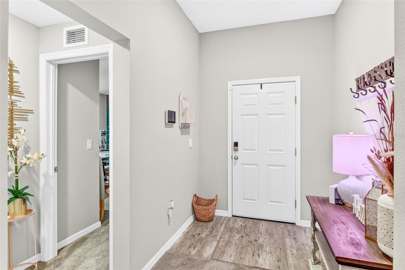 5605 ARLINGTON RIVER DRIVE