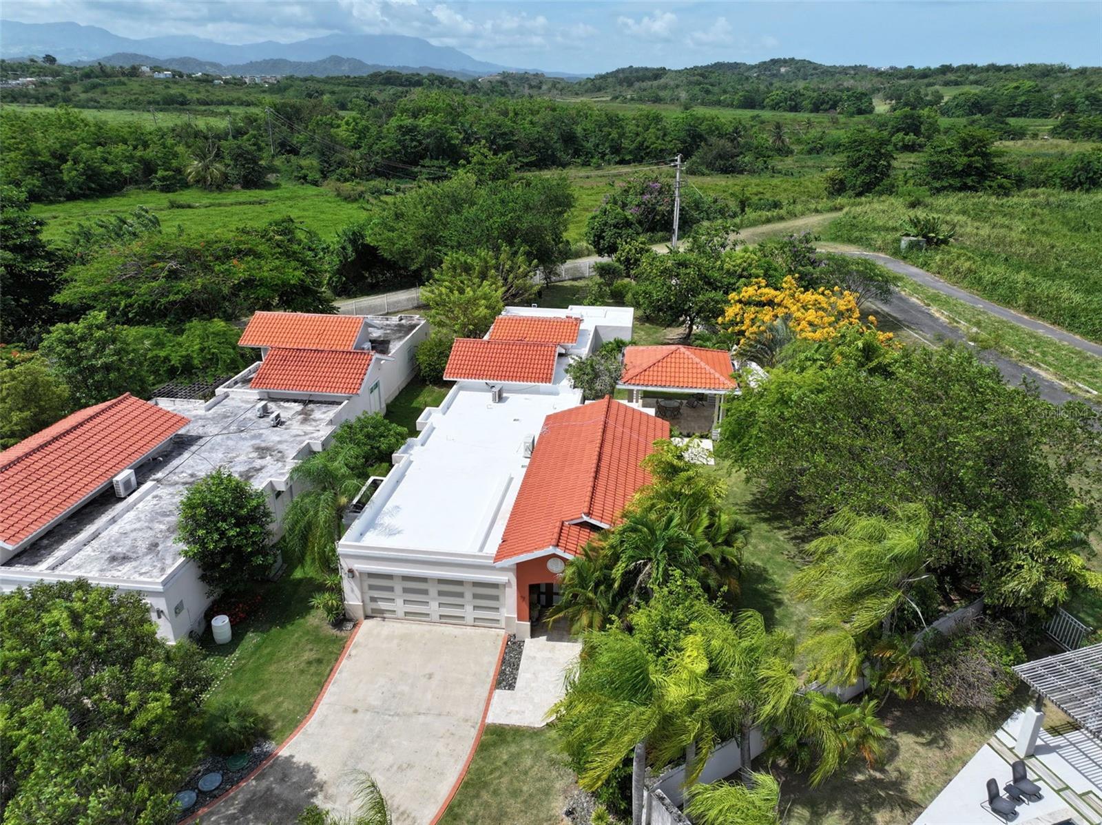 PALMAS PLANTATION - Residential Lease