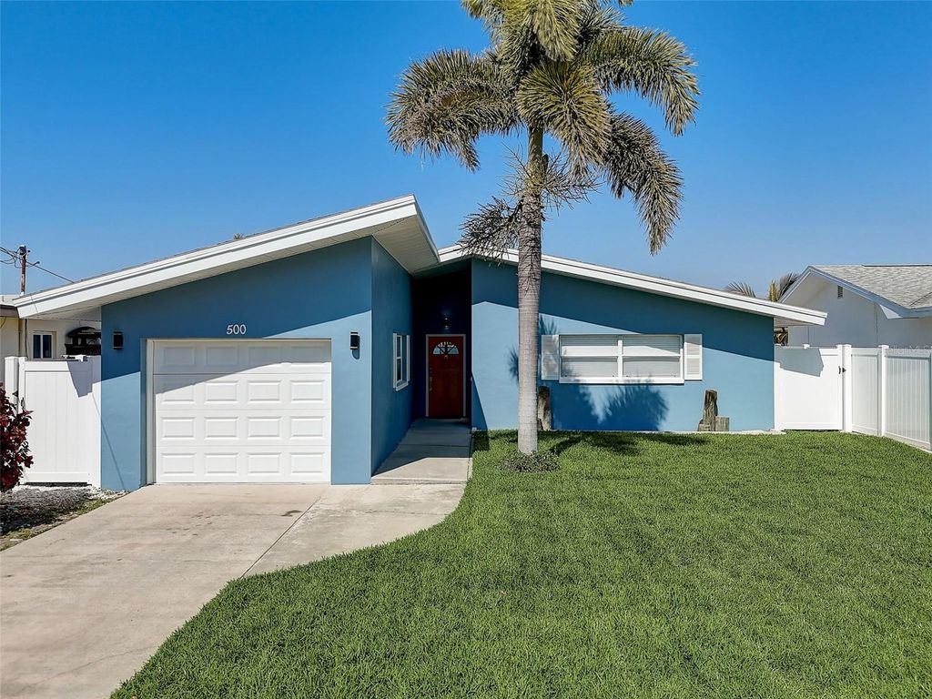 Photo of 500 20th Avenue, Indian Rocks Beach, FL 33785 (MLS # TB8393589)