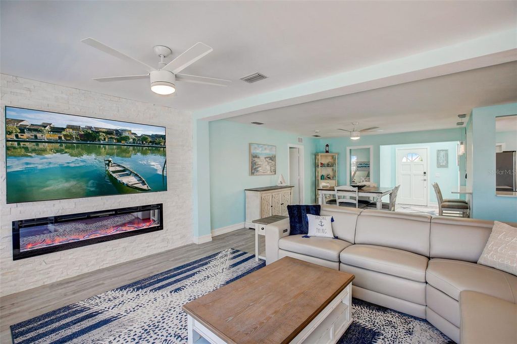 Photo of 500 20th Avenue, Indian Rocks Beach, FL 33785 (MLS # TB8393589)