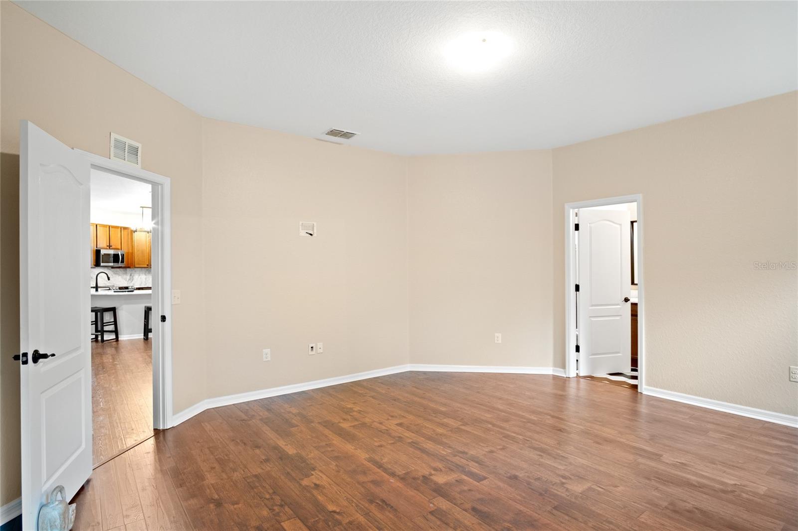 HALLAM PRESERVE EAST - Residential