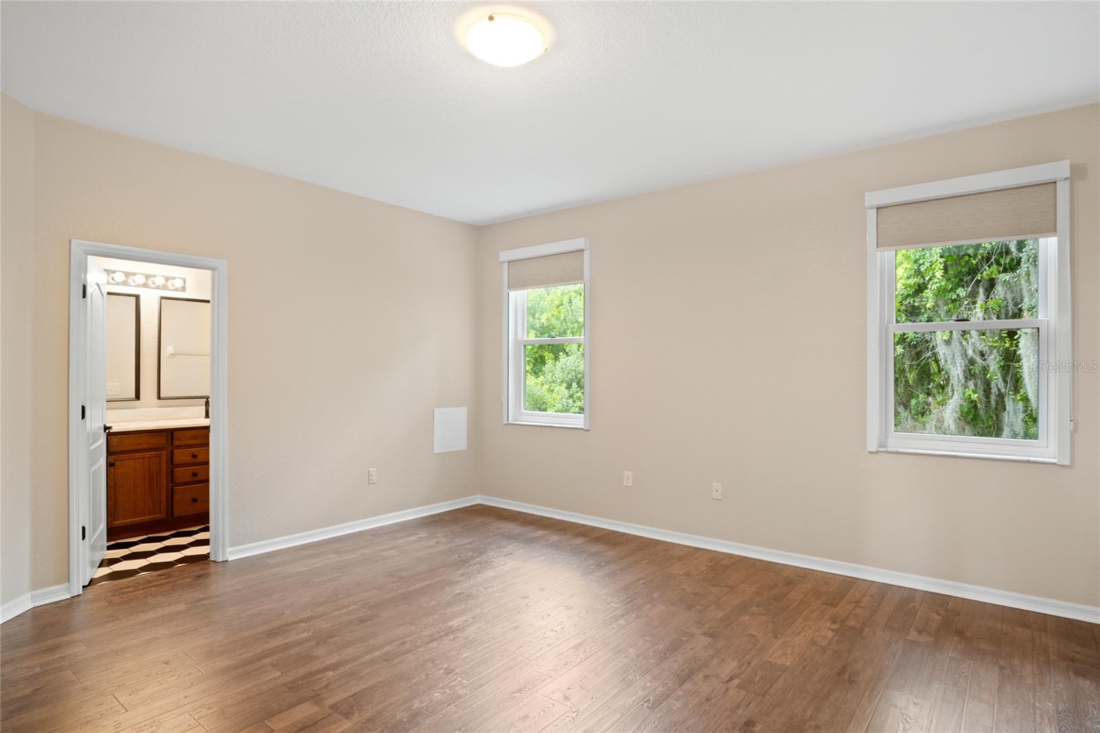 HALLAM PRESERVE EAST - Residential