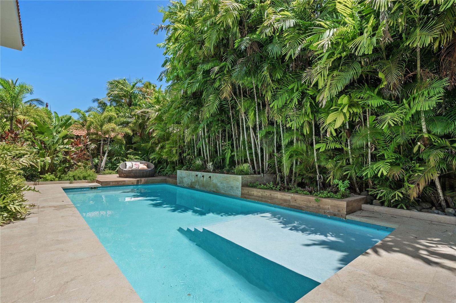 DORADO BEACH EAST - Residential